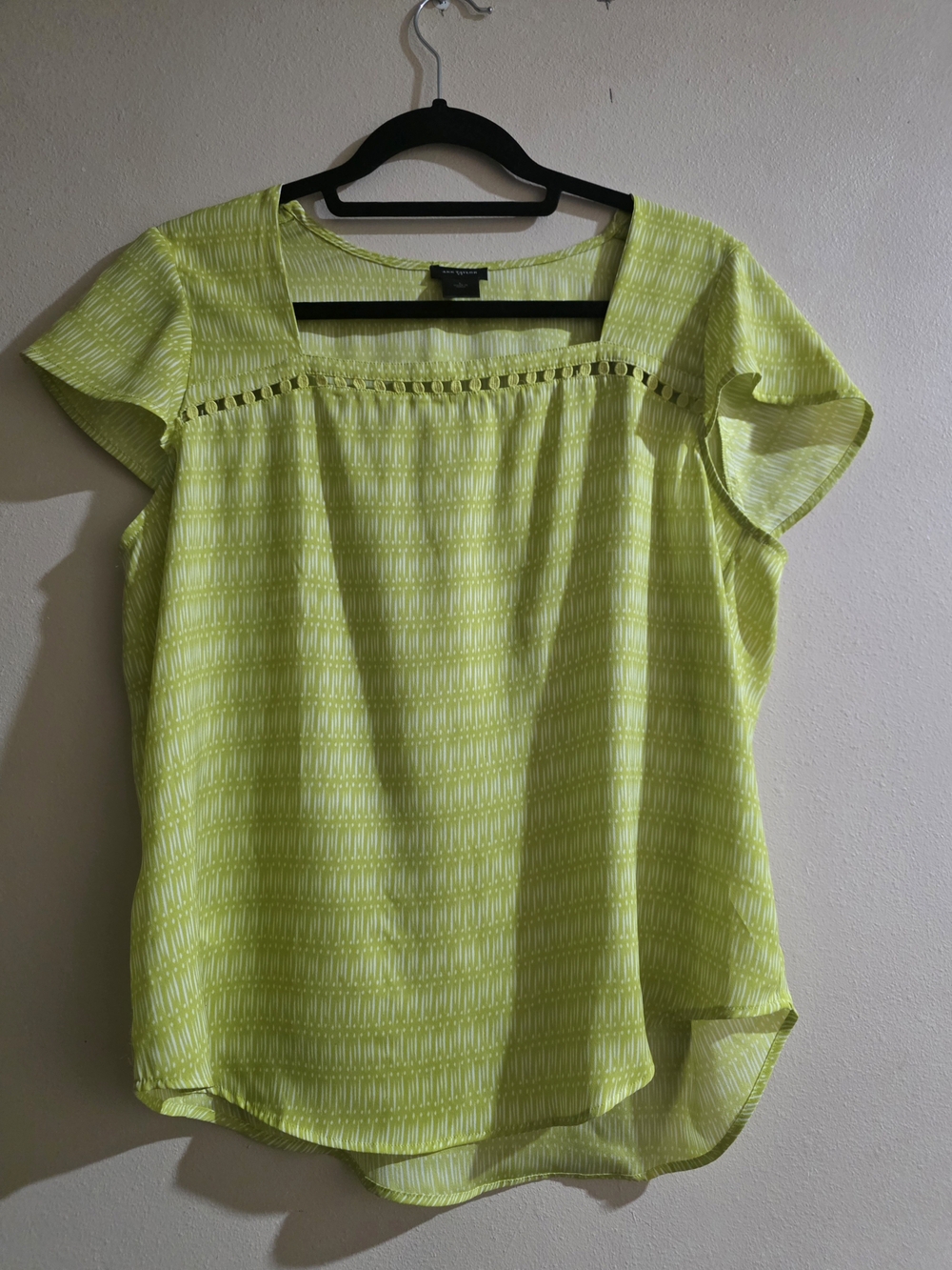 Ann Taylor Lime Green Square Neck Short Sleeve Blouse